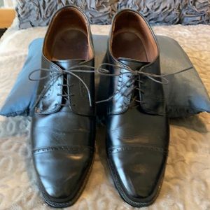 MUST SELL! Allen Edmonds-Beautiful!